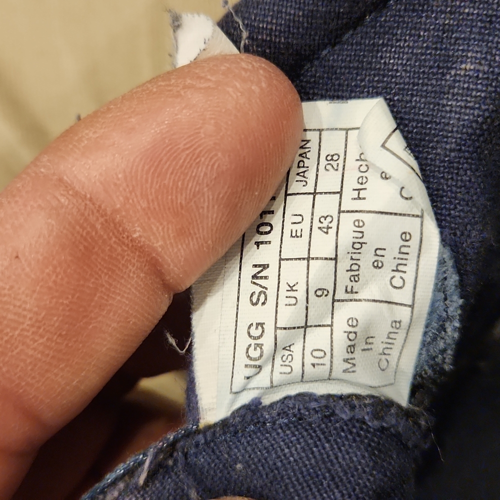 Ugg Sneakers - image 7